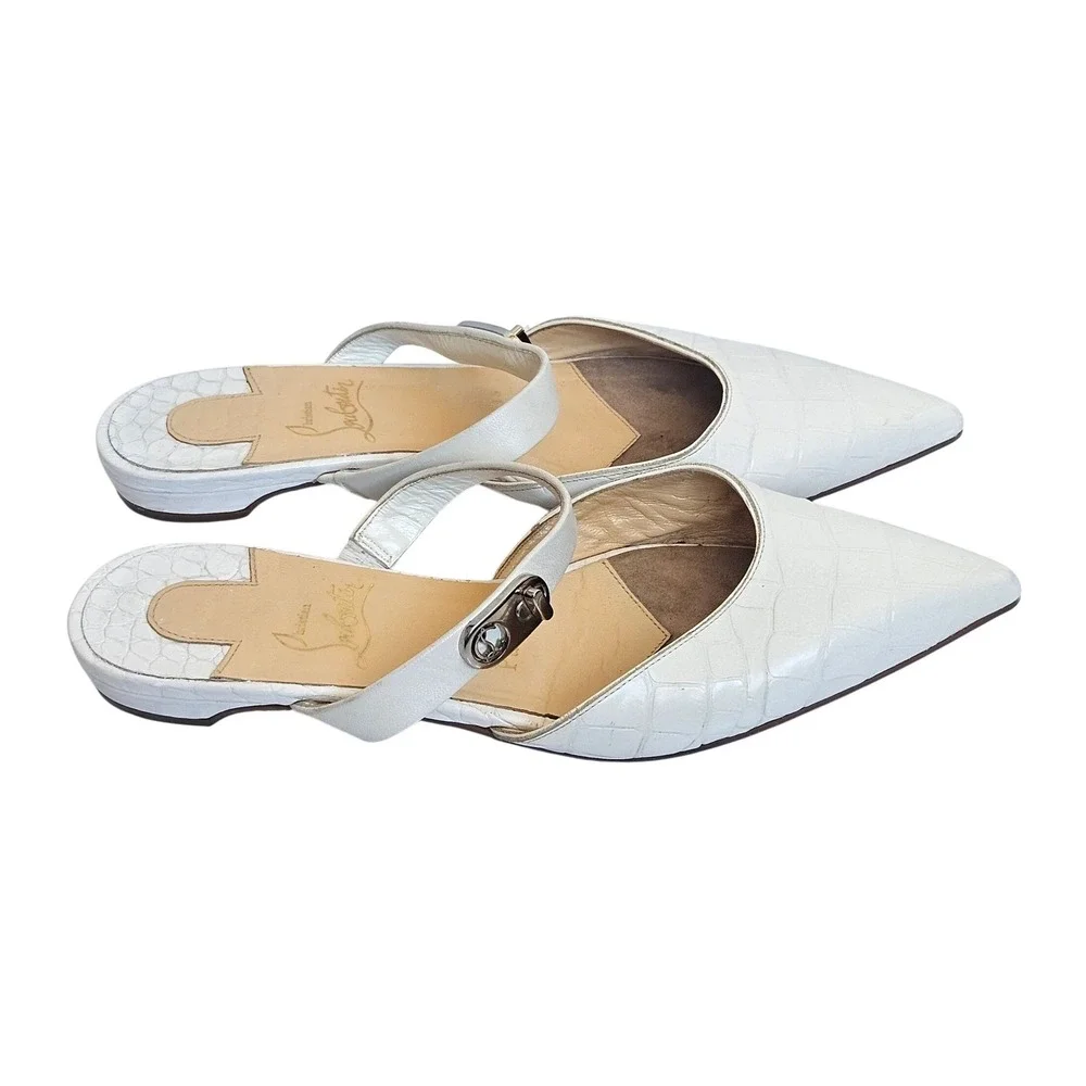 Christian Louboutin CHOC LOCK Croc Embossed Leather Flat Mules White‎ Sz 36